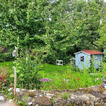Maison Accueillante A Cleden-Cap-Sizun Avec Jardin Clos Exteriör bild