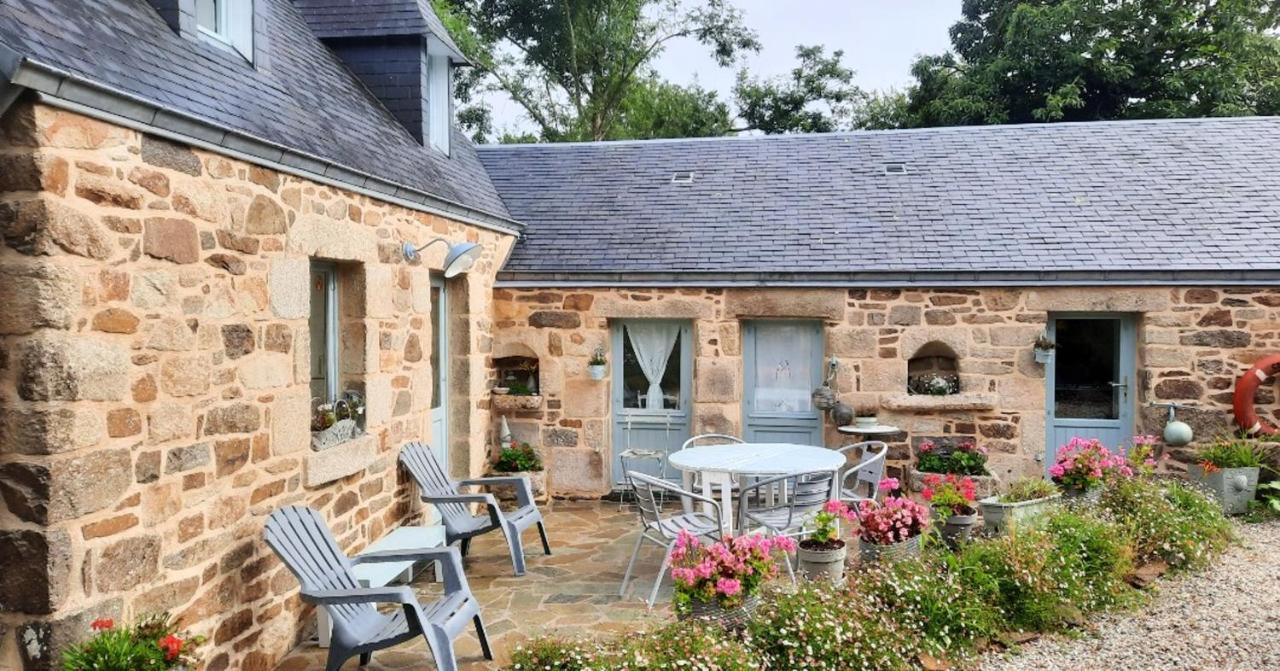 Maison Accueillante A Cleden-Cap-Sizun Avec Jardin Clos Exteriör bild