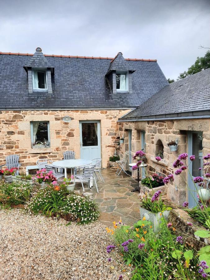 Maison Accueillante A Cleden-Cap-Sizun Avec Jardin Clos Exteriör bild